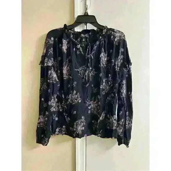 NINE WEST -‎ Women's Black Floral LS Top, S/M - Picture 1 of 7